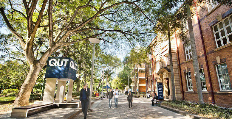 Đại học Queensland xây dựng cơ sở vật chất đầy đủ cho việc học tập và sinh hoạt của sinh viên